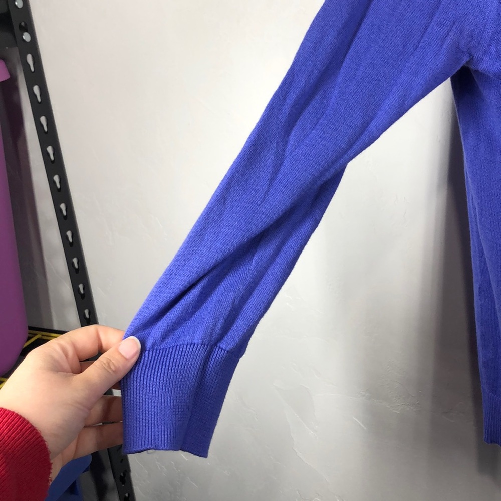 Gap Button Down Cardigan Size Medium - image 4